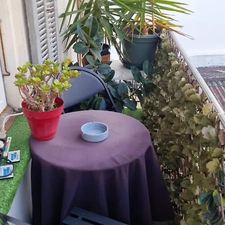 2p Plein Centre D'antibes, 500m Bord De * Antibes